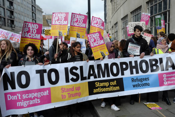حزب المحافظين البريطاني: نرفض (الإسلاموفوبيا)