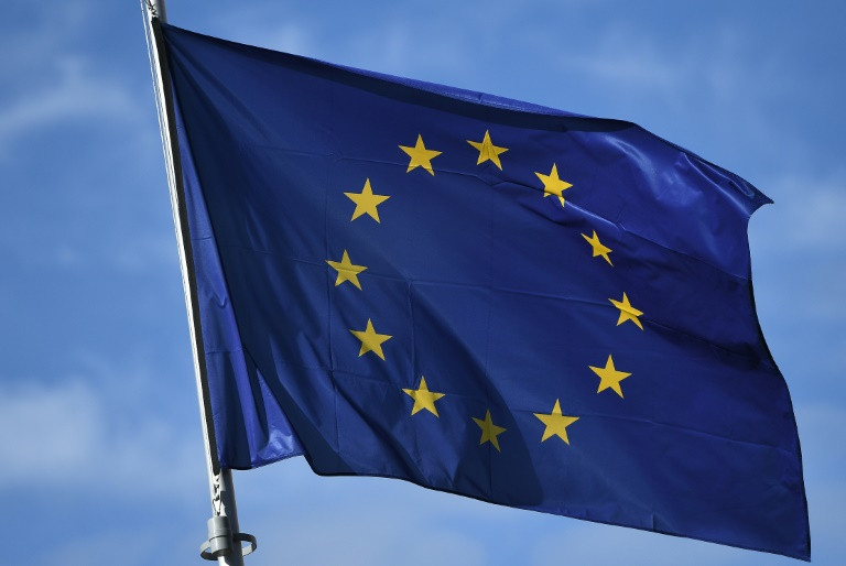 الاتحاد الأوروبي يتبنى قانوناً يبطل تطبيق العقوبات الأميركية