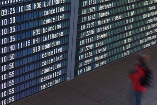 توقف حركة الطيران في مطار هامبورغ