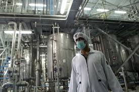 أجهزة الطرد المركزي في صلب الاتفاق النووي الايراني
