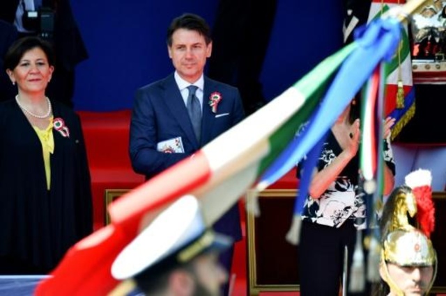 رئيس وزراء إيطاليا الجديد يبدأ ولايته بإحياء 