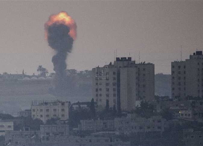 الجيش الإسرائيلي يقصف عشرة أهداف في قطاع غزة