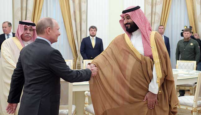 بوتين مستقبلا الأمير محمد بن سلمان