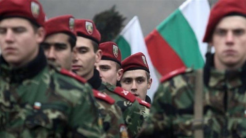 مقتل عسكريين اثنين في تحطم مروحية عسكرية في بلغاريا