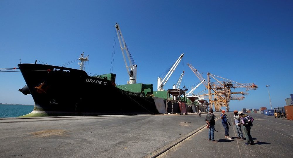 مجلس الأمن يدعو إلى إبقاء ميناء الحديدة اليمني مفتوحًا