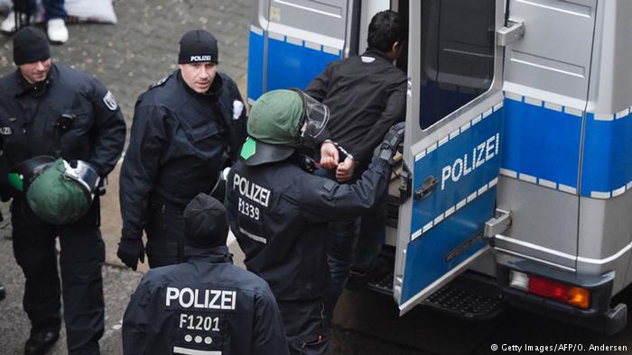 طالب لجوء سوري يقر بمهاجمة رجلين يعتمران قلنسوة يهودية في برلين