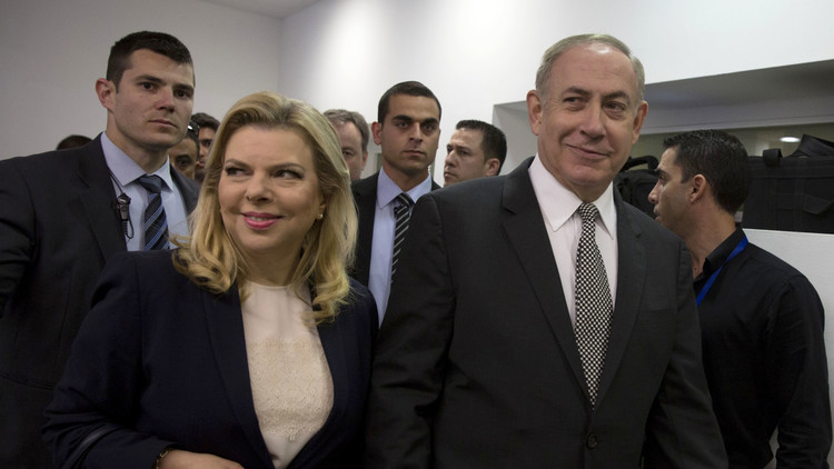 النيابة الاسرائيلية قدمت لائحة اتهام بحق زوجة نتانياهو بتهمة الاحتيال