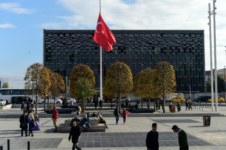 تركيا توقف 14 شخصا يشتبه بانتمائهم الى تنظيم داعش