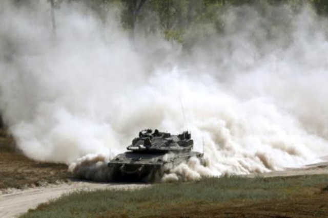 تخريج اول دفعة نسائية لقيادة الدبابات في اسرائيل