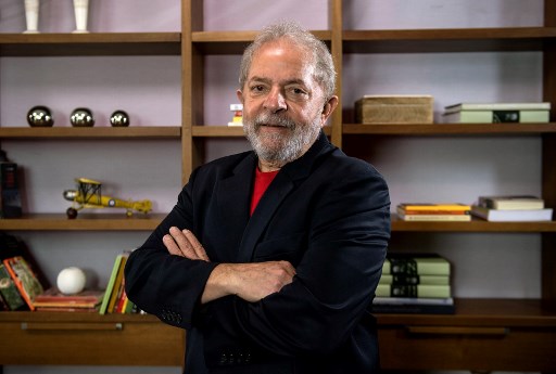 قاض برازيلي يلغي امرا قضائيا باطلاق سراح الرئيس السابق لولا دا سيلفا