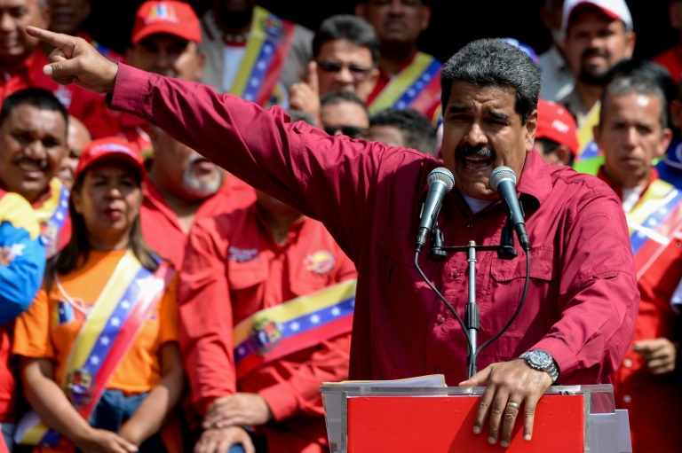 مادورو يدعو الجيش للتأهب ضد مخطط لترمب 