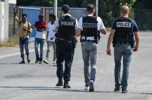 تشكيل وحدة فرنسية لمتابعة الارهابيين الخارجين من السجون