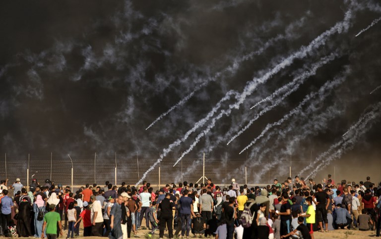 غارات إسرائيلية على غزة وحماس تردّ بإطلاق قذائف