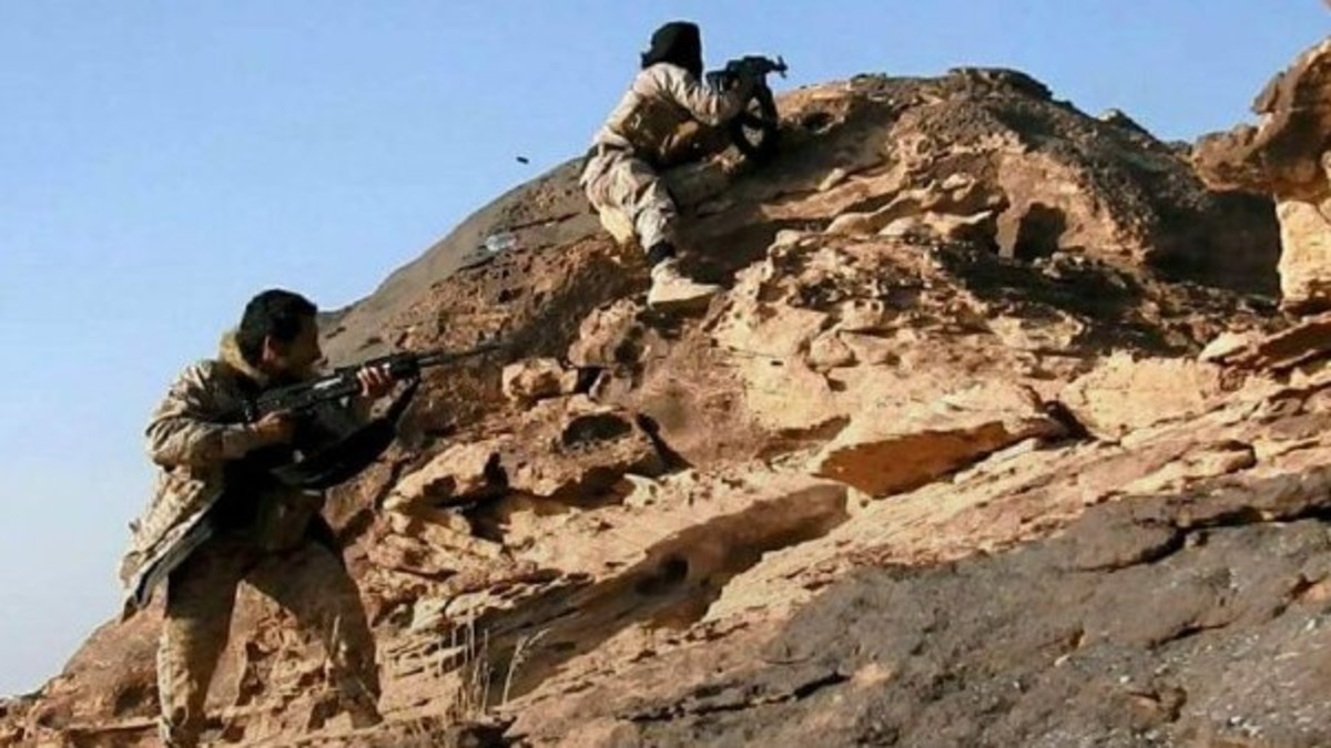 الجيش اليمني يحرر جبال السابح قرب مركز باقم