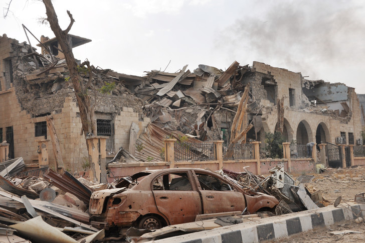 54 قتيلا بينهم 28 مدنيا في غارة على دير الزور