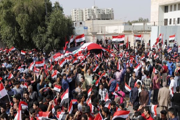 بغداد تهدئ انتفاضة سكان البصرة بعشرة الاف فرصة عمل