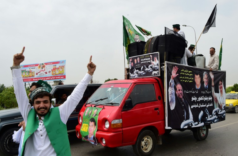 حزب باكستاني ثان يحذر من تزوير مسبق للانتخابات