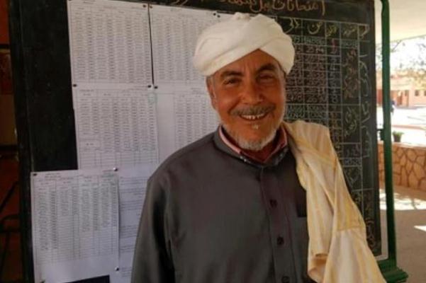 مغربي في الـ 69 من عمره يجتاز امتحان البكالوريا بنجاح