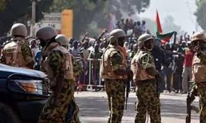 اعتقال 60 مشتبهًا فيهم في عملية ضد الإرهاب في شمال بوركينا فاسو