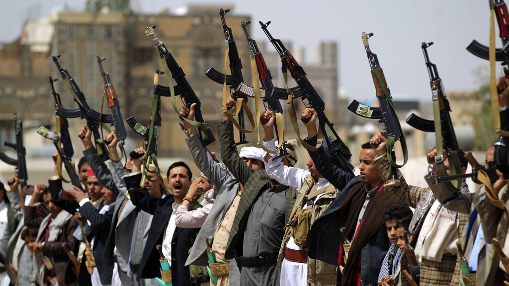 السفير الفرنسي في اليمن يجتمع بقادة حوثيين في صنعاء