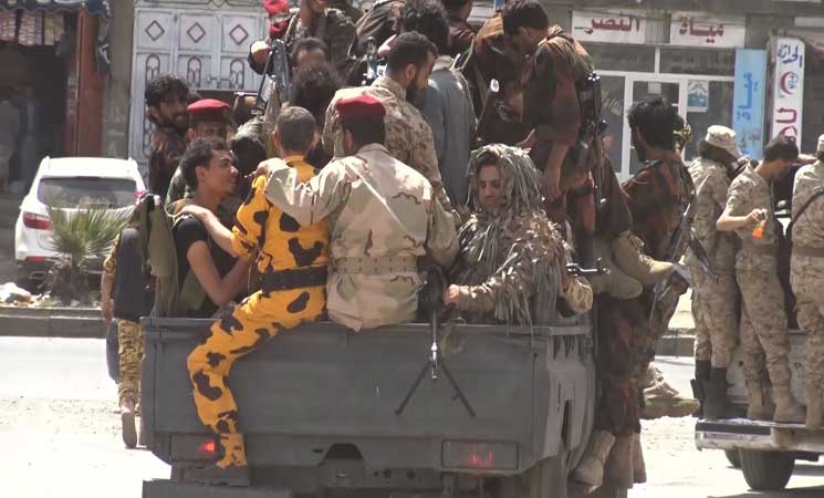 مقتل ثلاثة مدنيين في قصف أصاب سوقا في جنوب غرب اليمن