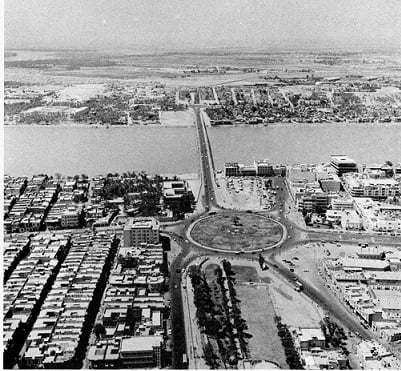 بغداد، ساحة الملكة عالية (التحرير لاحقا) مع البتاويين. منتصف الخمسينات صورة جوية، المصور: ناظم رمزي