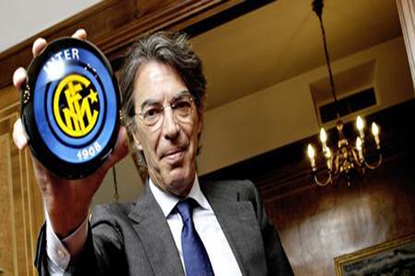 الإيطالي ماسيمو موراتي رئيس نادي إنتر ميلان الإيطالي
