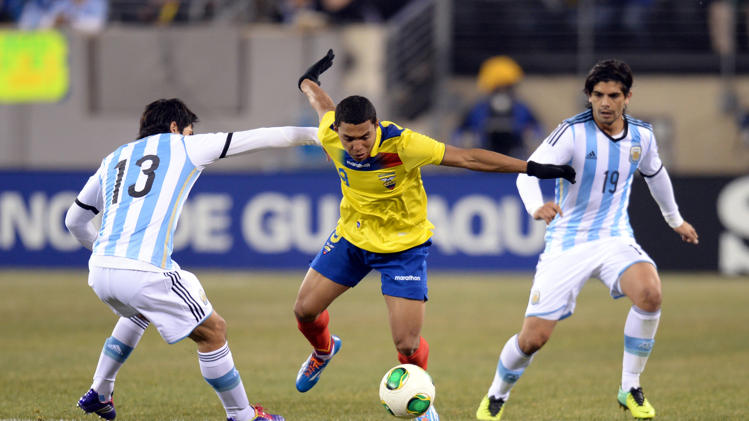 تعادل سلبي بين الأرجنتين والإكوادور 