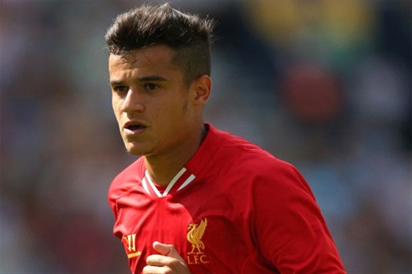 فيليب كوتينهو النجم البرازيلي الشاب ولاعب ليفربول الإنكليزي 