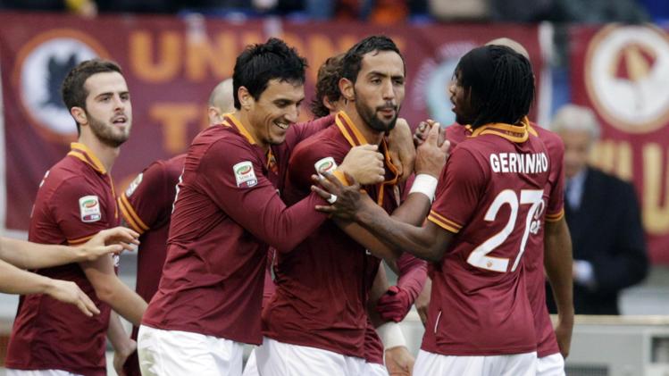 روما يستعيد توازنه برباعية في شباك جنوى