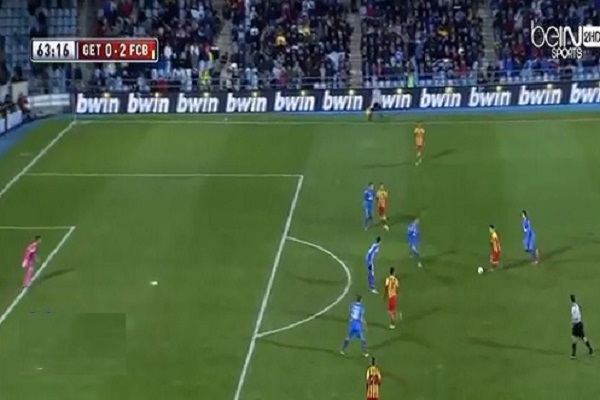 ميسي يُعيد إلى الذاكرة هدفه الخرافي في مرمى خيتافي