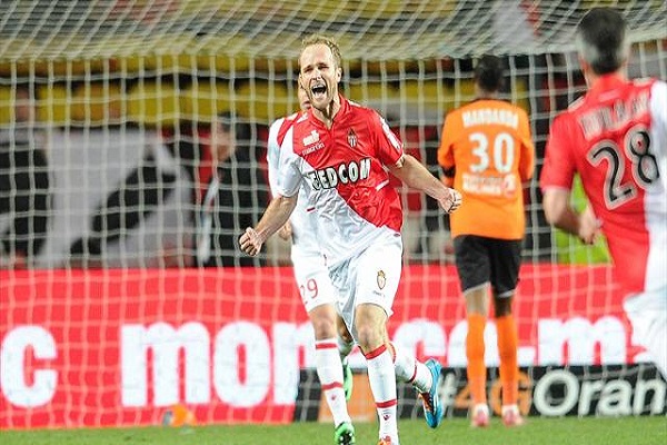 موناكو يقلص الفارق إلى 3 نقاط 