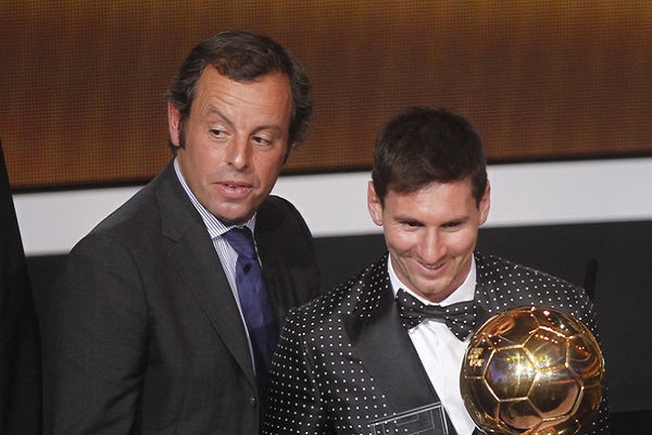 ميسي حزين لرحيل روسيل