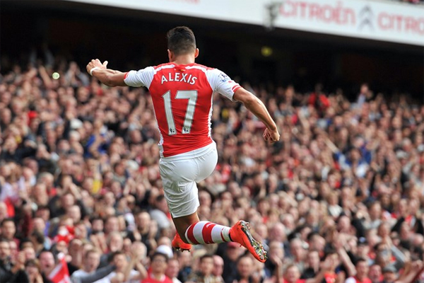 سانشيز سجل الهدف الأول لأرسنال