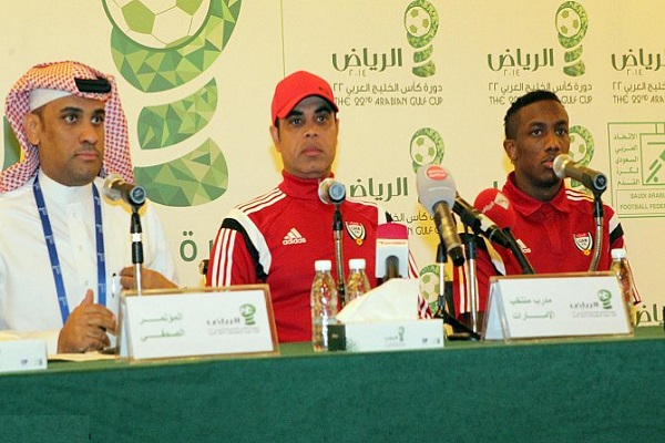 مهدي علي مدرب منتخب الامارات