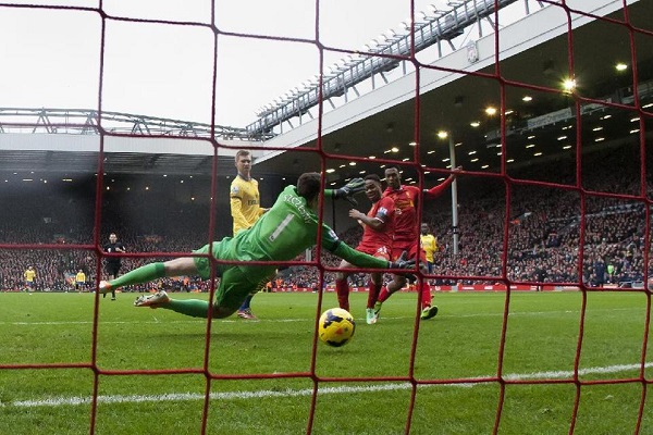 شباك أرسنال تتلقى خماسية