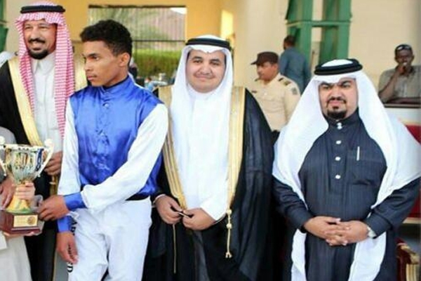 جانب من التتويج