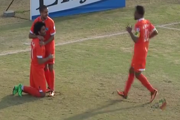 كاظمة يهزم السالمية في القمة الكويتية