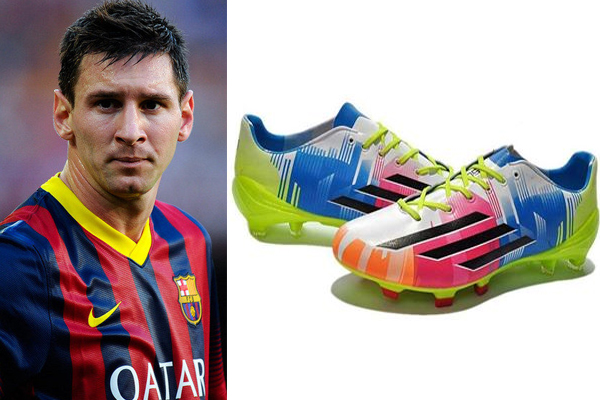 النجم الأرجنتيني ليونيل ميسي مهاجم نادي برشلونة الإسباني