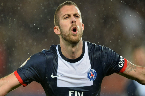 الجناح الفرنسي جيريمي مينيز نجم باريس سان جرمان الفرنسي