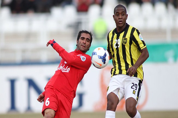 جانب من مباراة الاتحاد وتراكتور