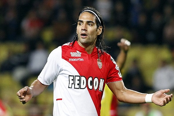 النجم الكولومبي رادميل فالكاو مهاجم موناكو الفرنسي