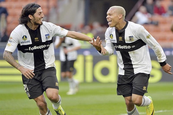 بارما يسقط ميلان بالضربة القاضية 