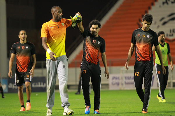 جانب من التدريبات الشبابية