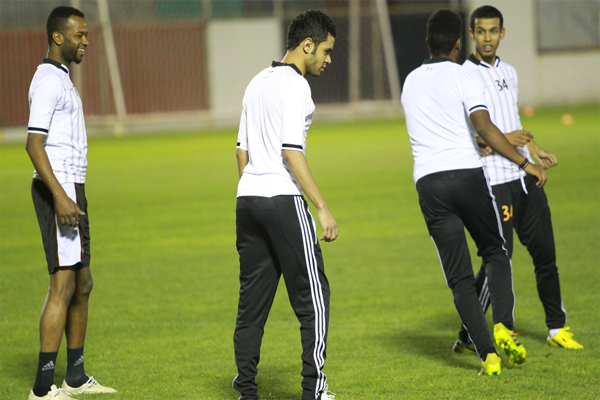 جانب من التدريبات الشبابية