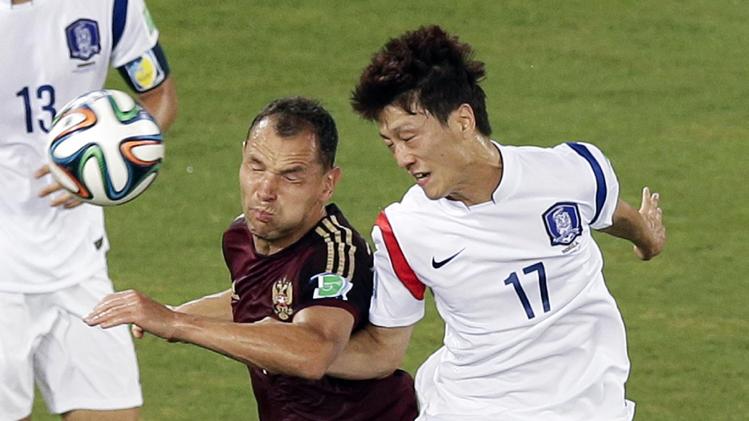 صراع روسي كوري جنوبي على الكرة