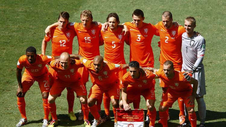 تشكيلة هولندا الأساسية أمام المكسيك