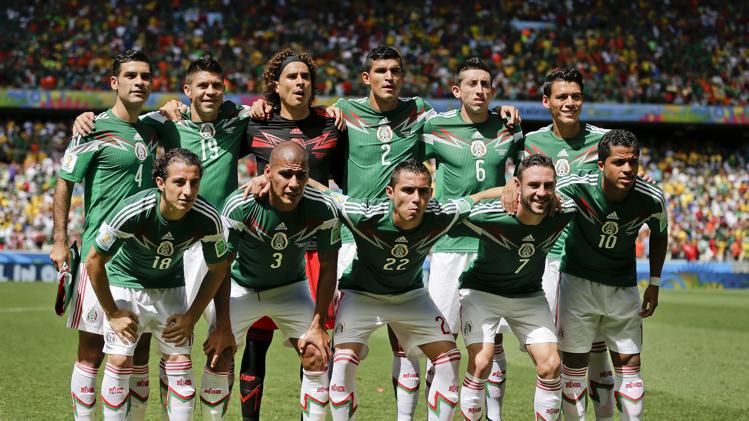 التشكيلة الأساسية للمكسيك أمام هولندا