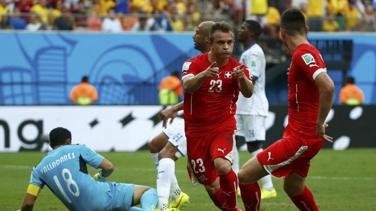 شاكيري أحرز هدفه الشخصي الثاني في مباراة هندوراس