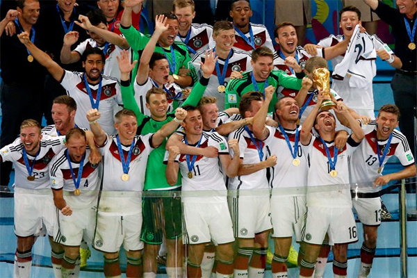 ألمانيا تعانق الكأس بعد طول انتظار